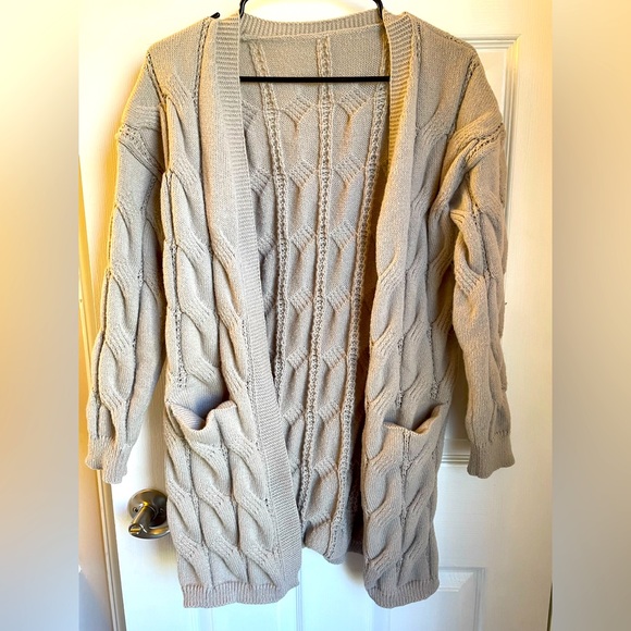 Sweaters - Cozy Cable Knit Cardigan - Cream